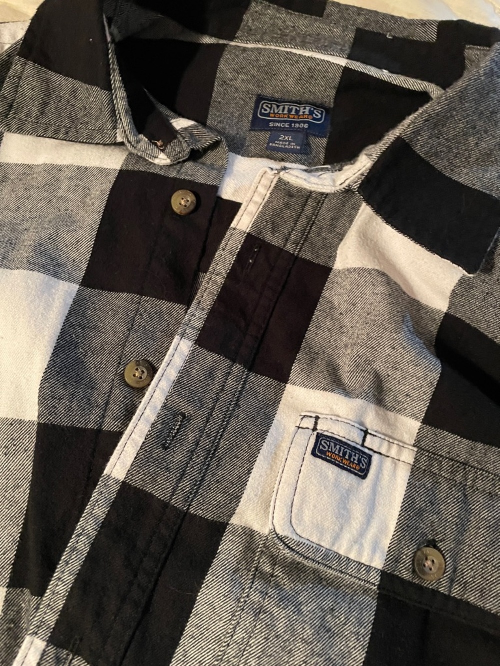 Smith's Work Wear Black & White Plaid Button-Up Shirt